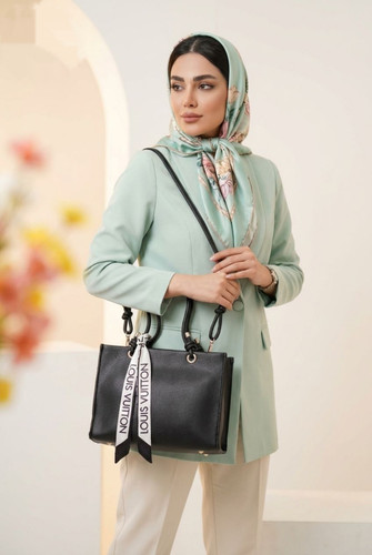 زنانه اسکارفی