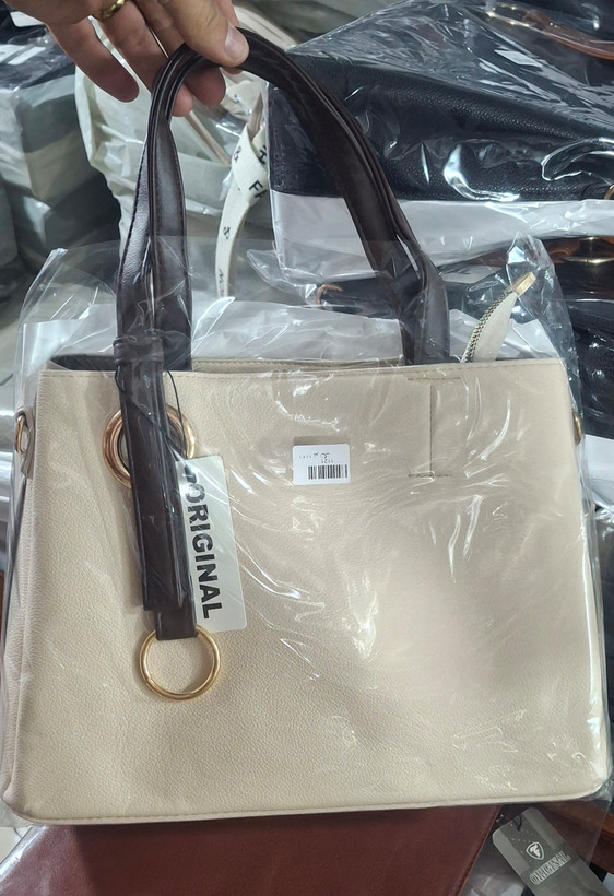 کیف زنانه مدل کاوالو