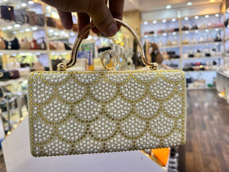 کیف مجلسی مدل خورشیدی انگشتری